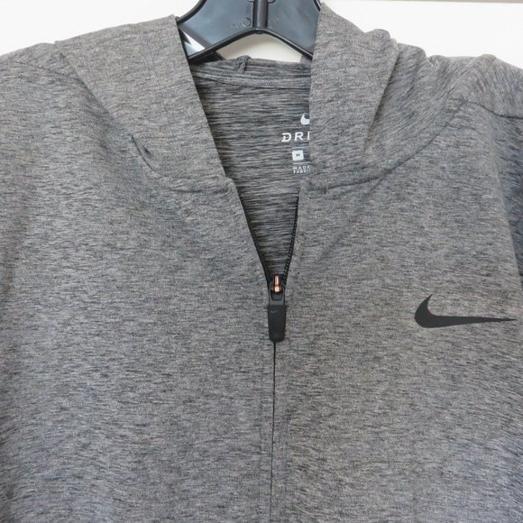 NWOT Men's Nike Dri-Fit Gray Zip Jacket w/ Hood - Medium - Picture 2 of 9